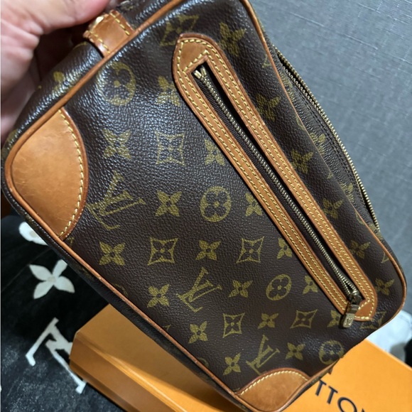 Louis Vuitton Brown Monogram Dragonne GM - Picture 12 of 12